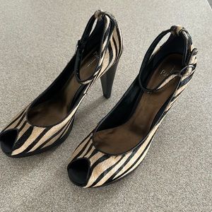 Linea Paolo Zebra Heels